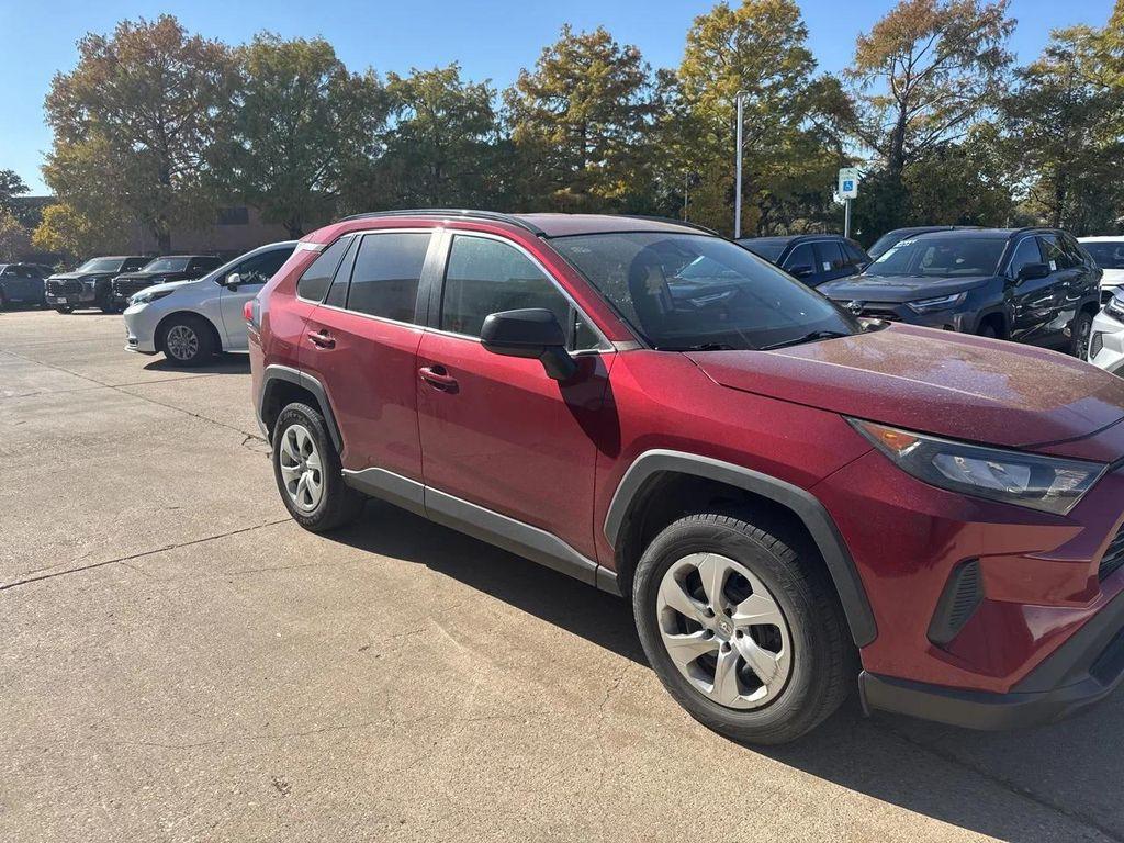 used 2019 Toyota RAV4 car