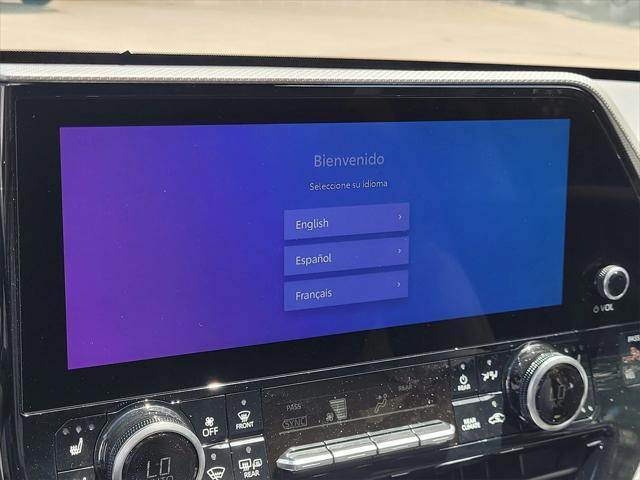 new 2025 Toyota Highlander car, priced at $54,672