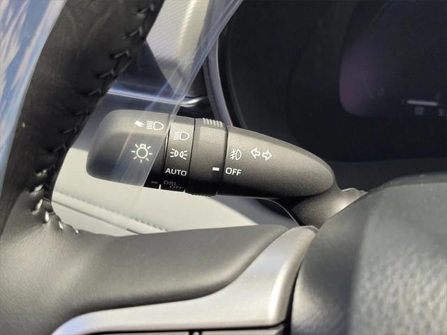 new 2025 Toyota Highlander car, priced at $54,672