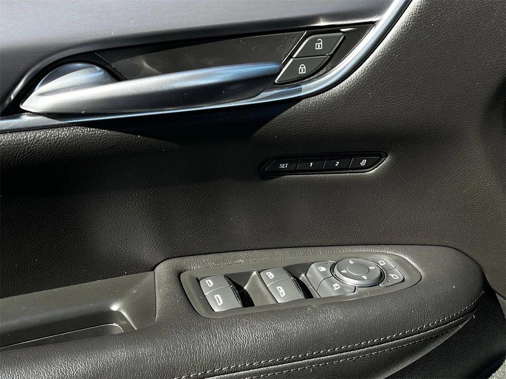 used 2019 Cadillac XT5 car, priced at $19,685