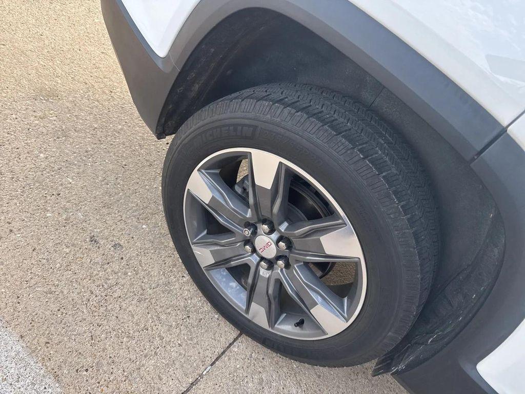 used 2017 GMC Acadia car, priced at $17,988