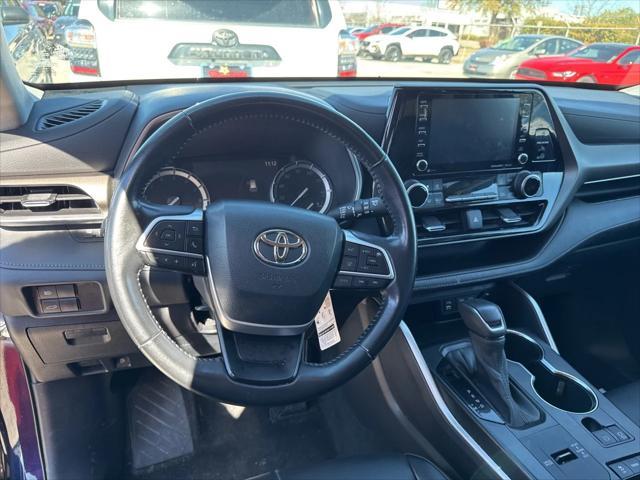 used 2022 Toyota Highlander car, priced at $34,668