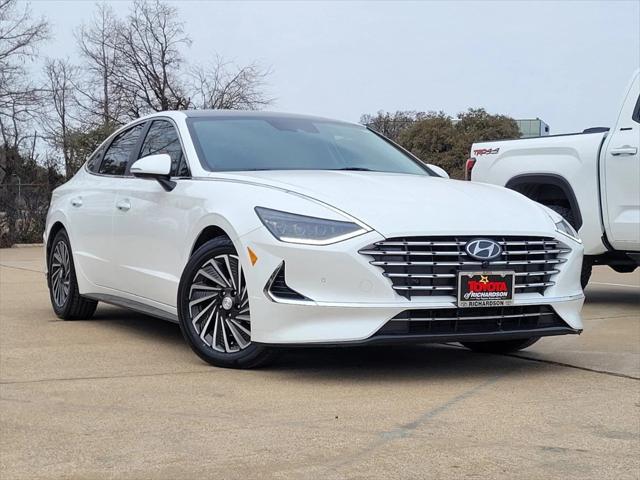 used 2021 Hyundai Sonata car, priced at $17,596