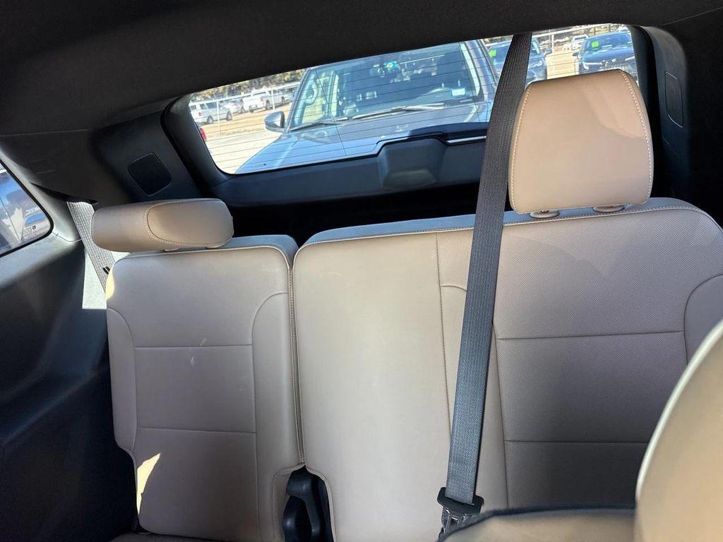 used 2023 Chevrolet Traverse car, priced at $36,773