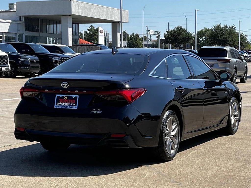 used 2019 Toyota Avalon Hybrid car, priced at $24,998