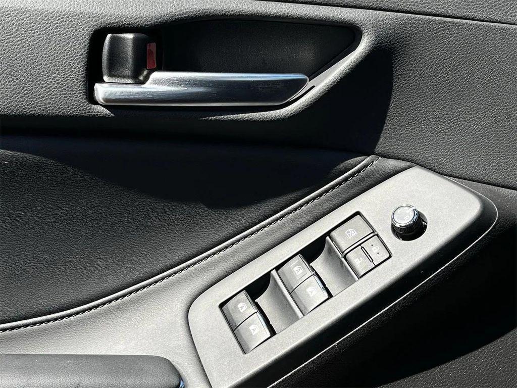 used 2019 Toyota Avalon Hybrid car, priced at $24,998