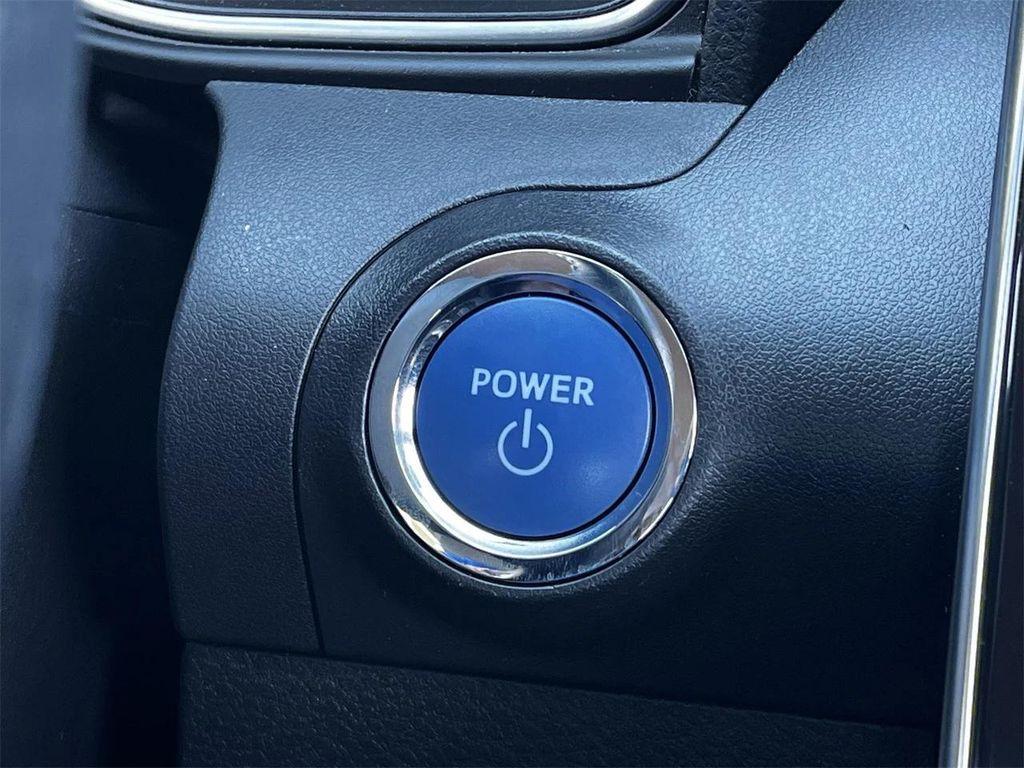 used 2019 Toyota Avalon Hybrid car, priced at $24,998