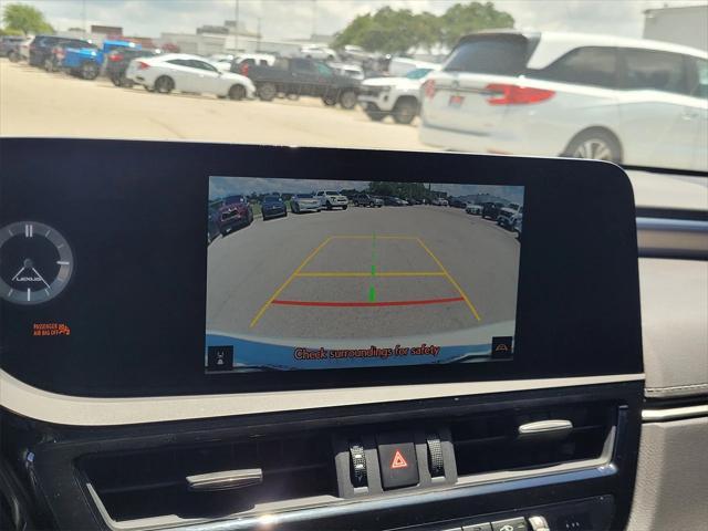used 2023 Lexus ES 350 car, priced at $37,318