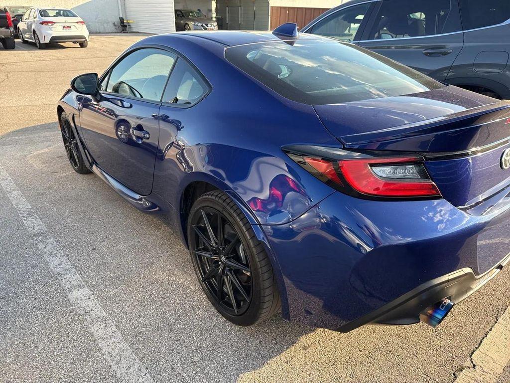 used 2024 Toyota GR86 car
