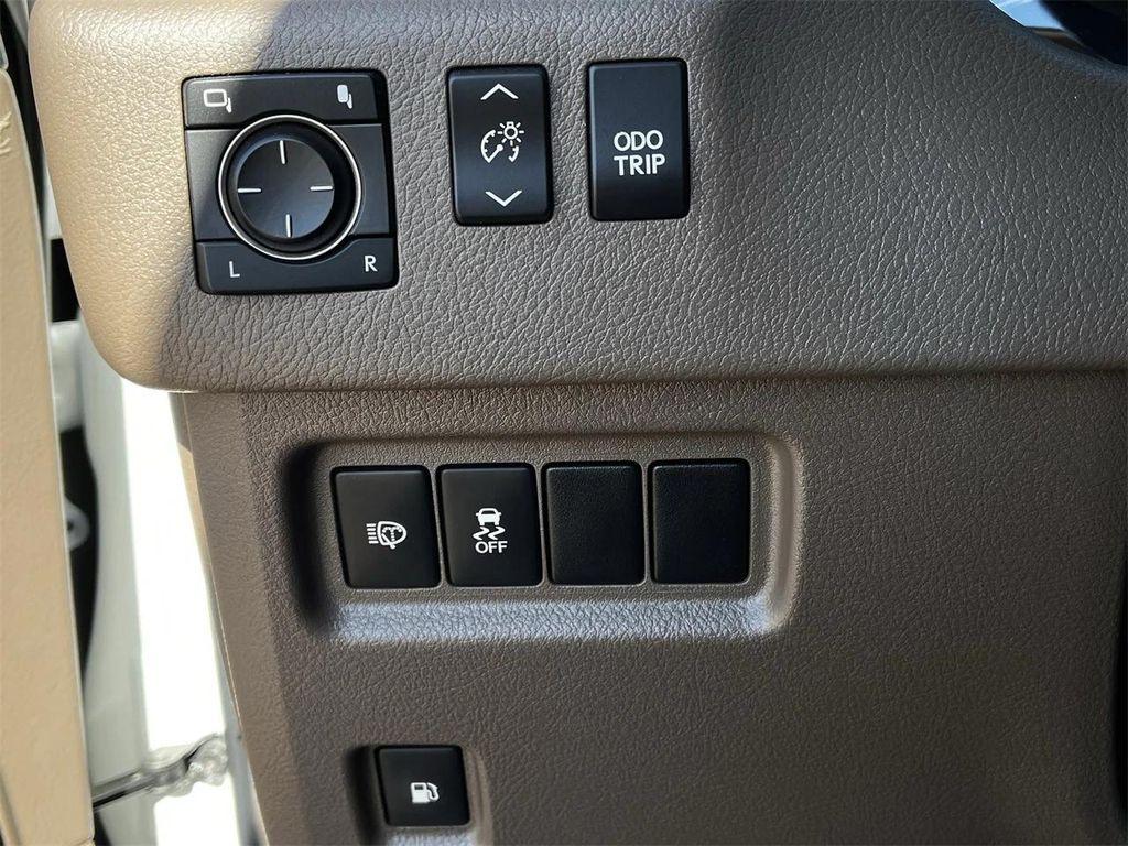 used 2019 Lexus GX 460 car, priced at $32,998