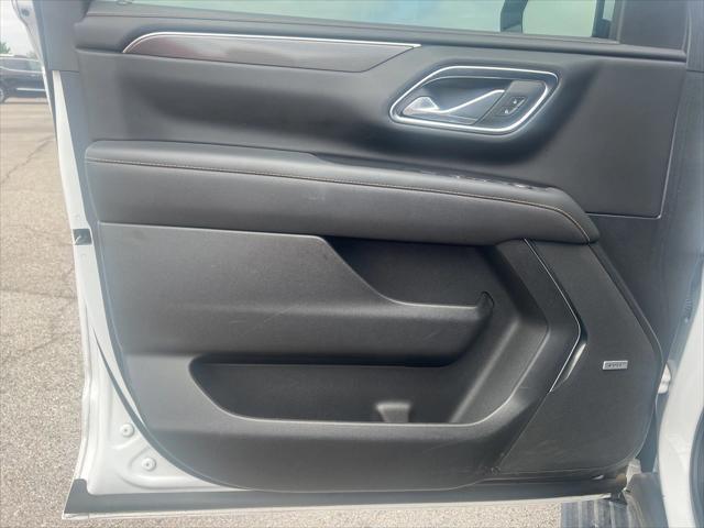 used 2024 GMC Yukon car, priced at $69,998