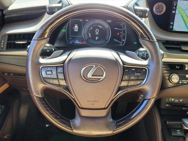 used 2021 Lexus ES 300h car, priced at $40,995