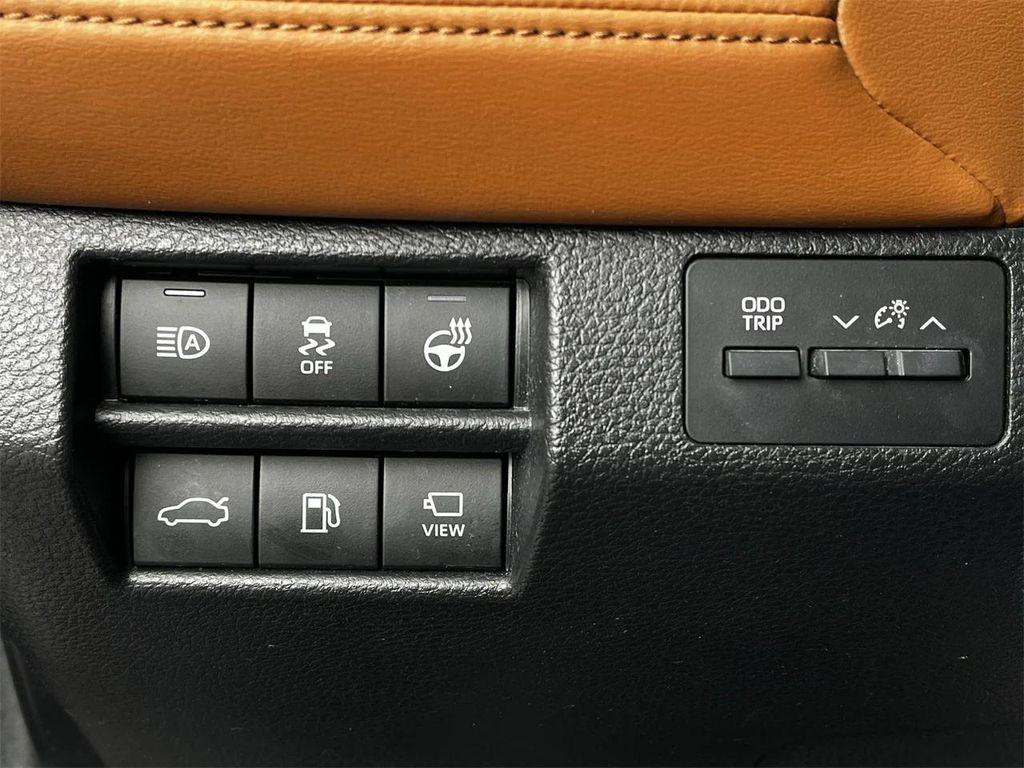 used 2021 Toyota Avalon Hybrid car, priced at $25,998