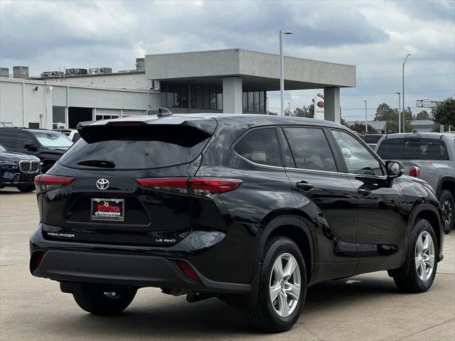 used 2023 Toyota Highlander car, priced at $32,685