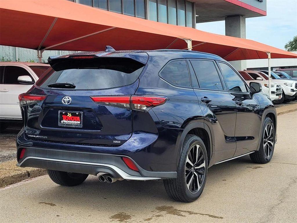 used 2022 Toyota Highlander car, priced at $30,824