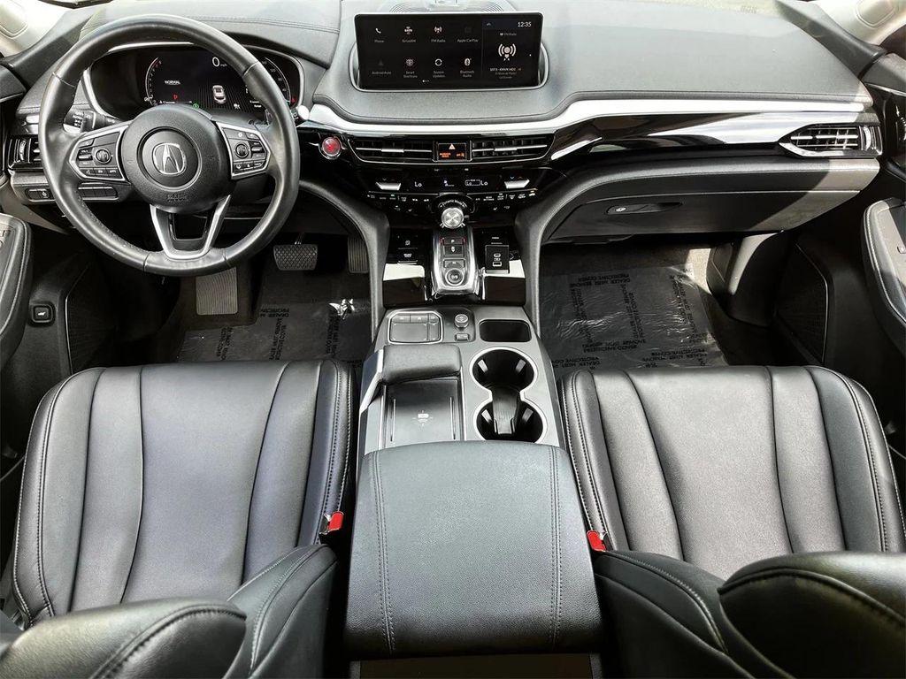 used 2024 Acura MDX car, priced at $38,886