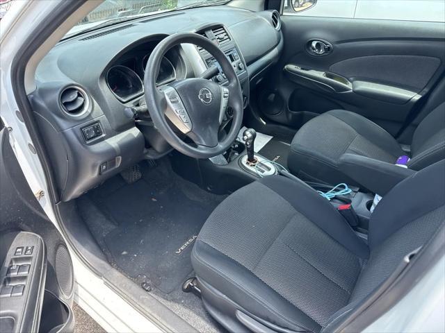 used 2016 Nissan Versa car