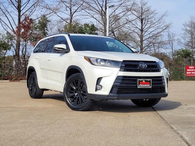 used 2018 Toyota Highlander car, priced at $23,988