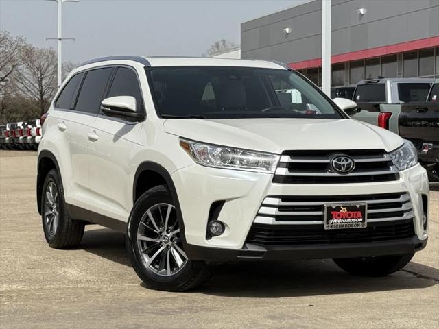 used 2019 Toyota Highlander car, priced at $29,998