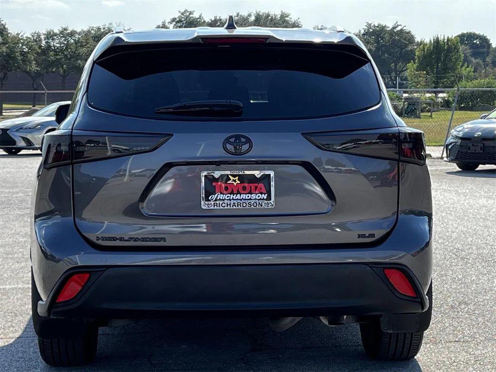 used 2023 Toyota Highlander car, priced at $36,988