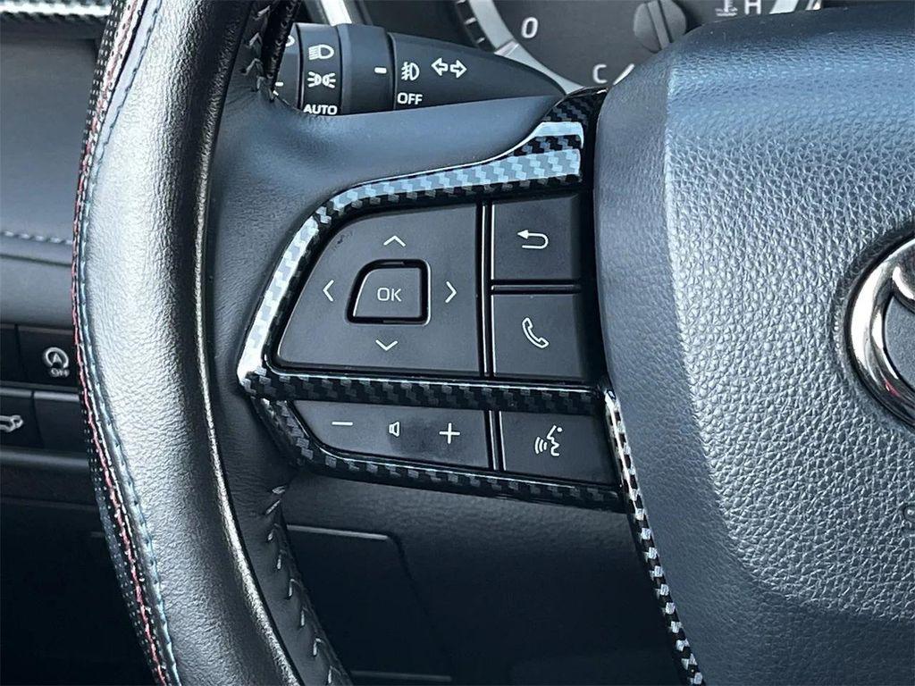 used 2023 Toyota Highlander car, priced at $36,988