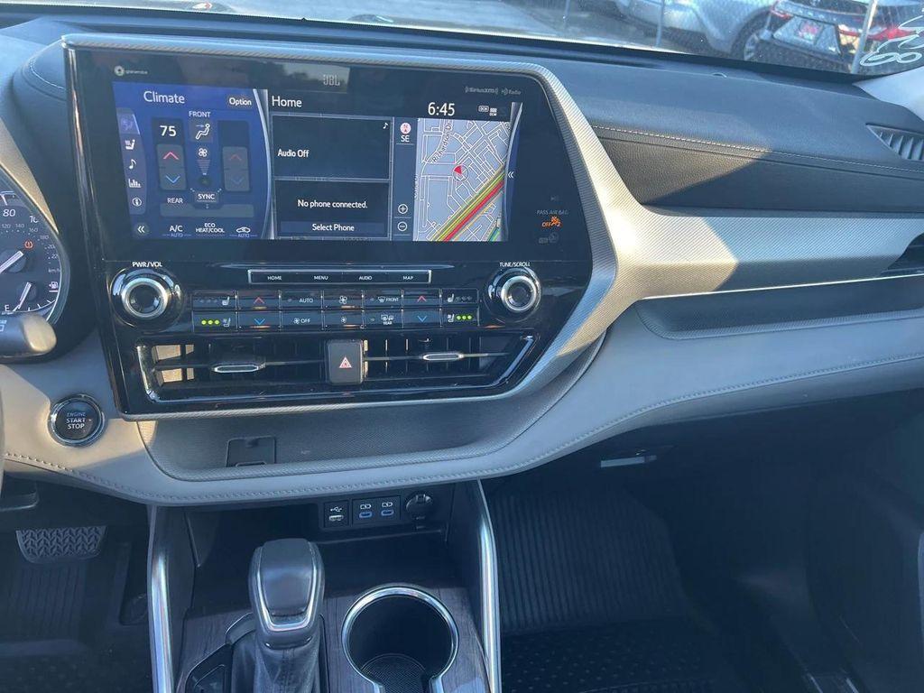 used 2022 Toyota Highlander car, priced at $36,585