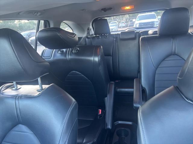 used 2022 Toyota Highlander Hybrid car, priced at $41,998