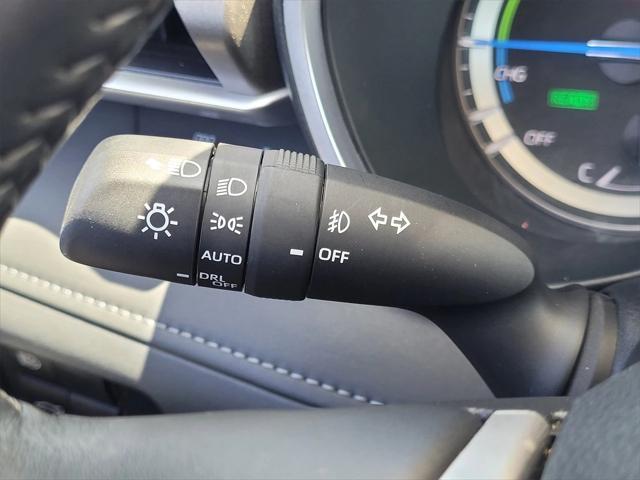used 2022 Toyota Highlander Hybrid car, priced at $38,191