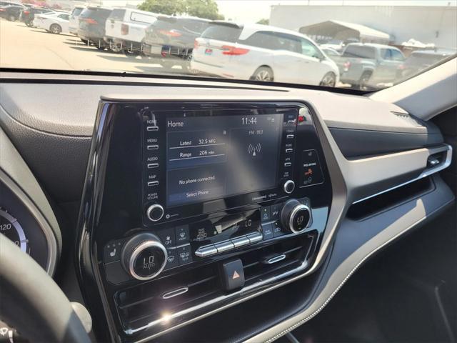 used 2022 Toyota Highlander Hybrid car, priced at $38,191