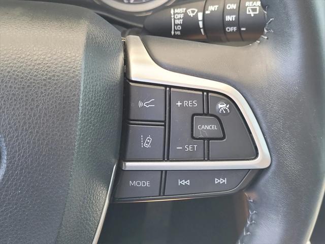 used 2022 Toyota Highlander Hybrid car, priced at $38,191