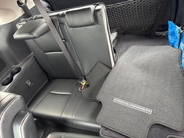 used 2023 Toyota Highlander car, priced at $38,988