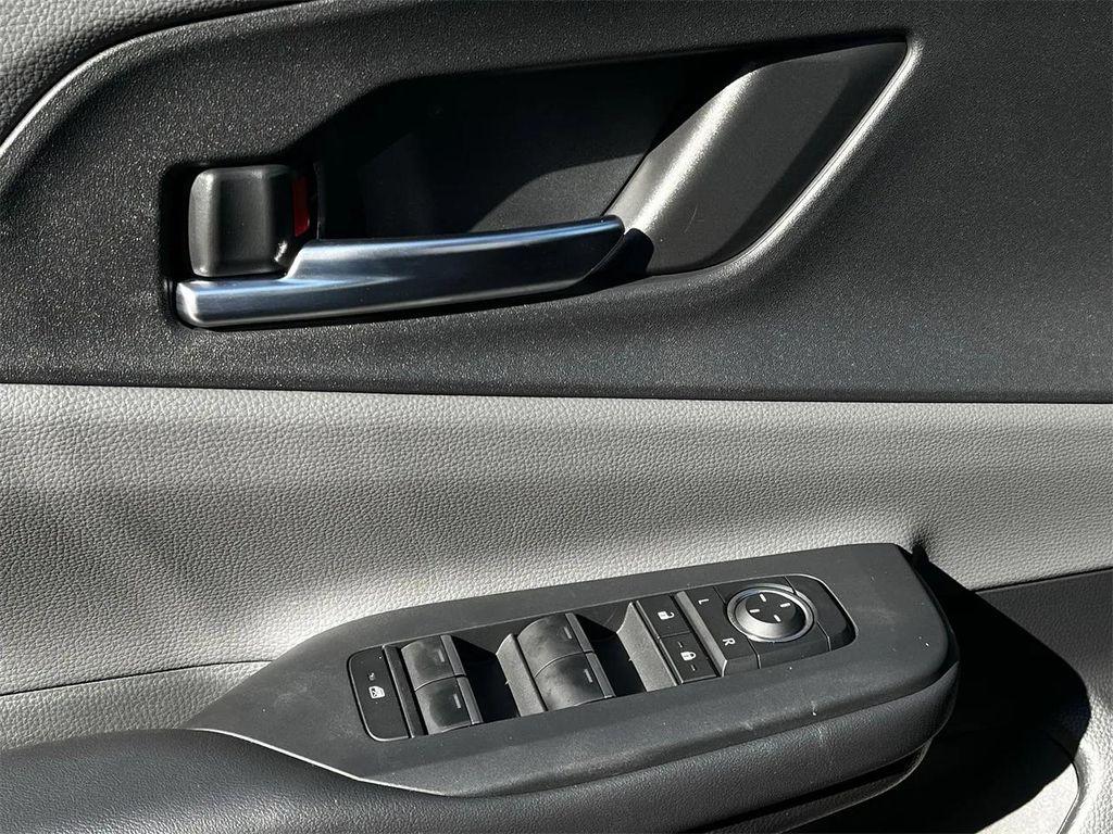 new 2026 Toyota Prius car, priced at $34,612