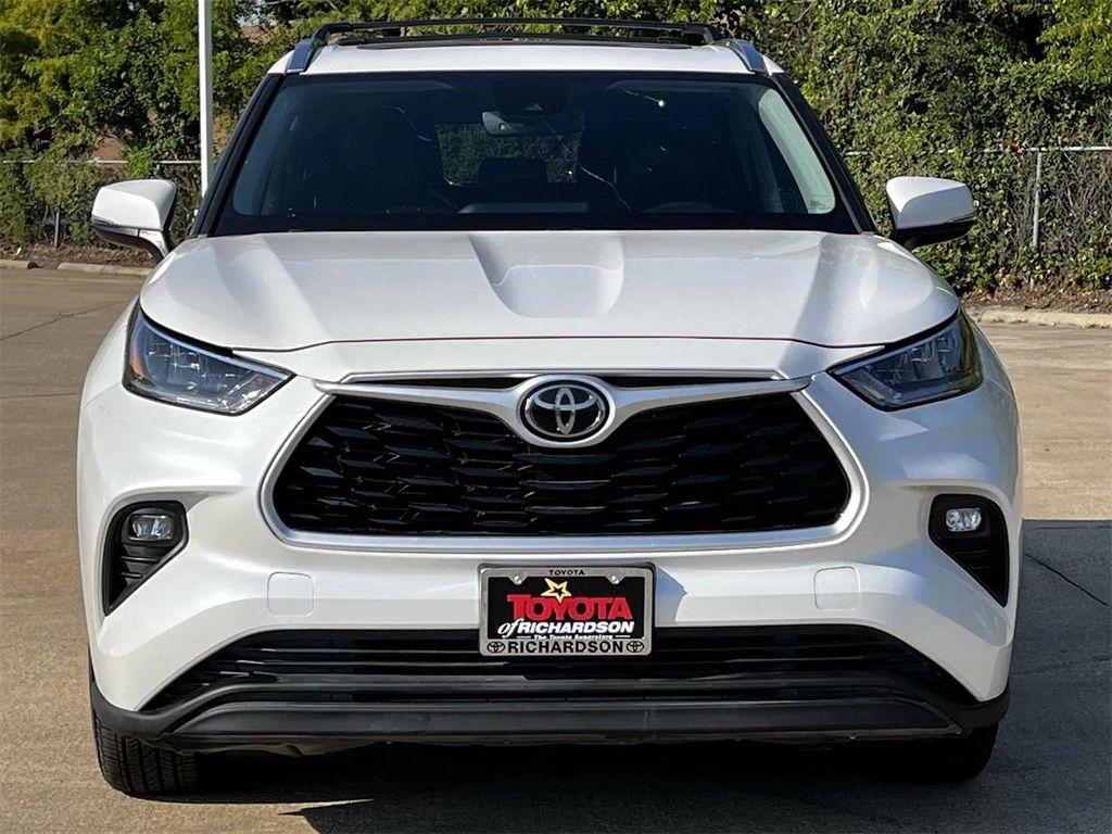 used 2020 Toyota Highlander car, priced at $28,998