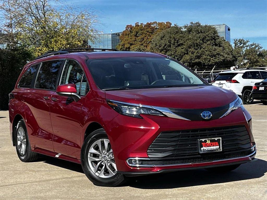 used 2024 Toyota Sienna car, priced at $44,556