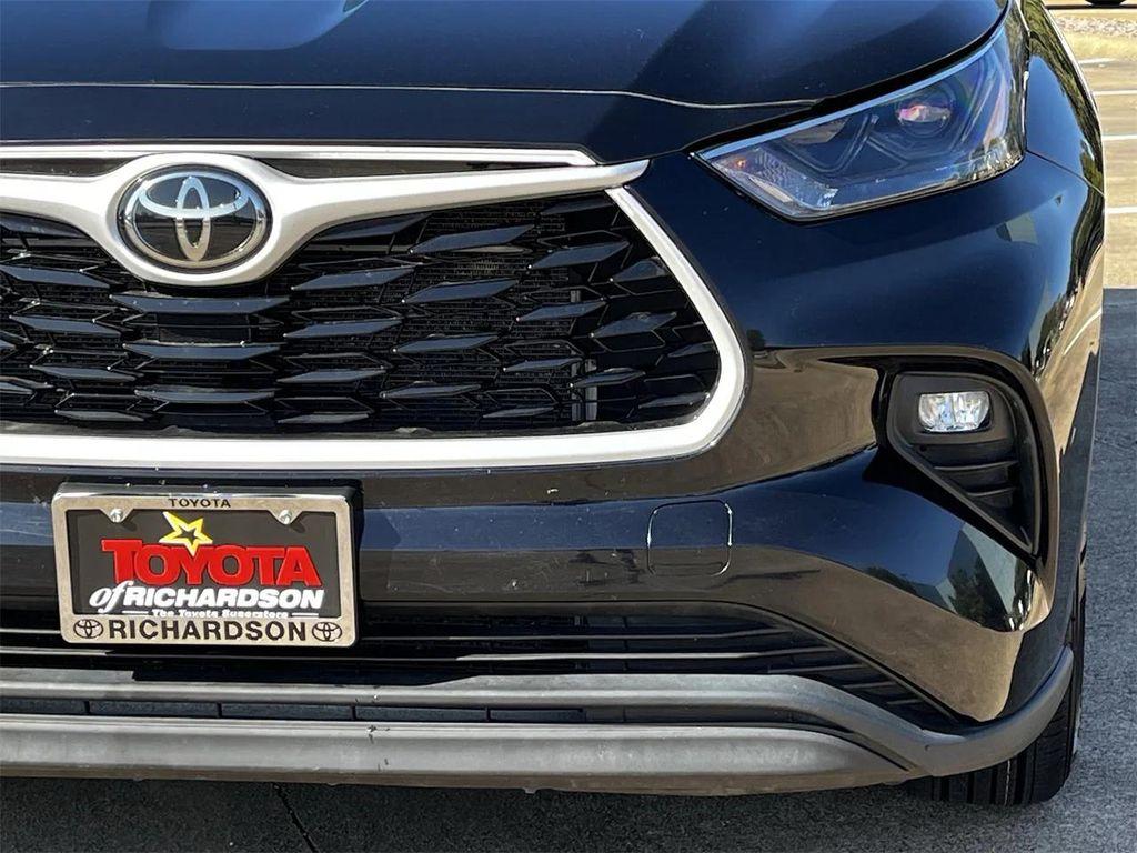used 2024 Toyota Highlander car, priced at $34,480