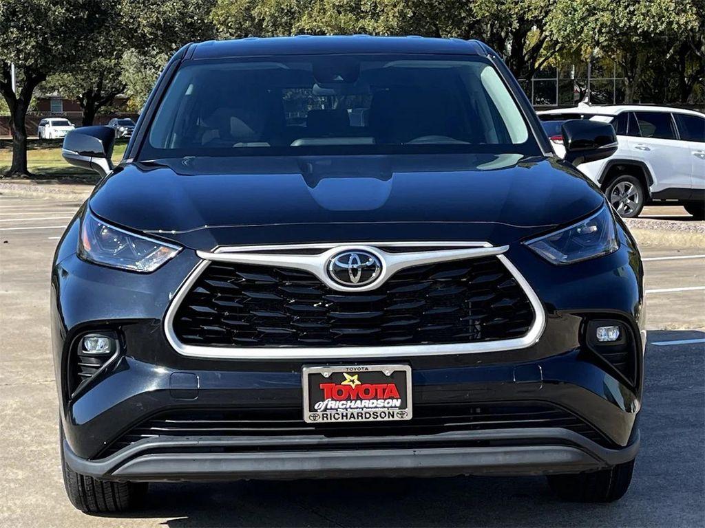 used 2024 Toyota Highlander car, priced at $34,480