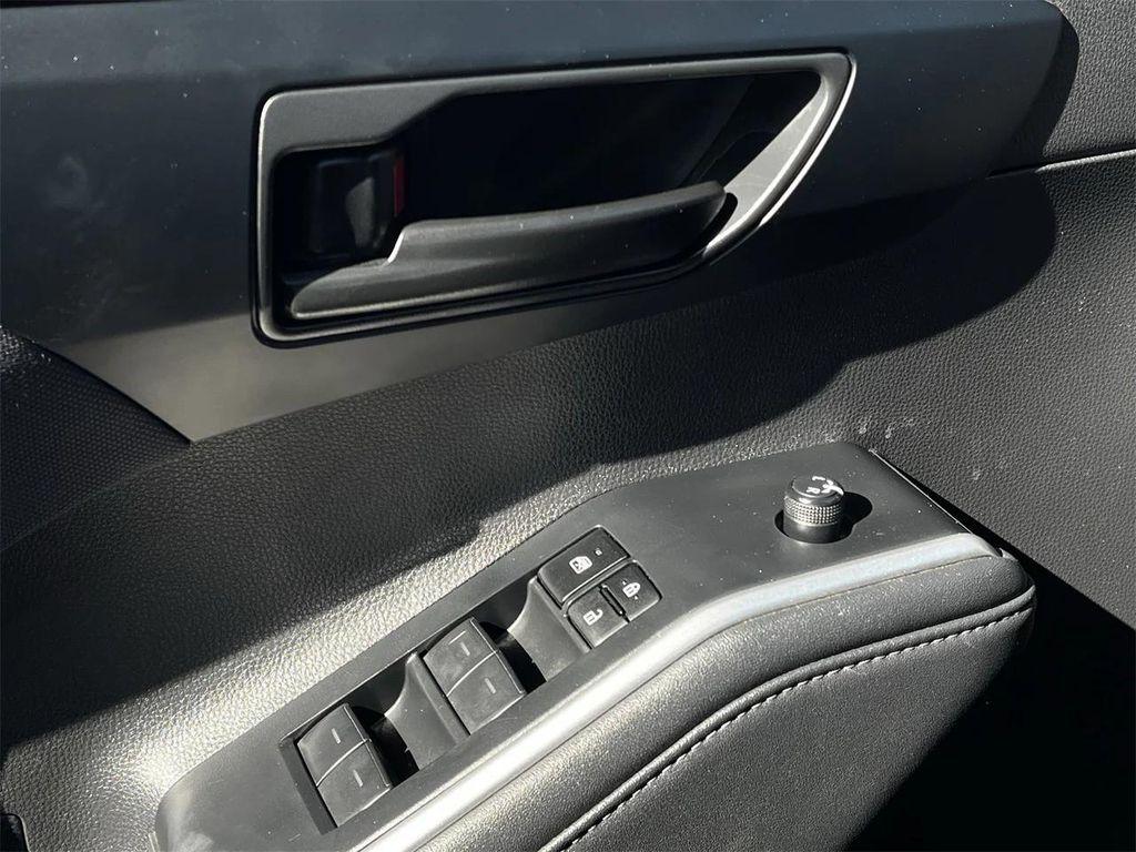 used 2024 Toyota Highlander car, priced at $34,480