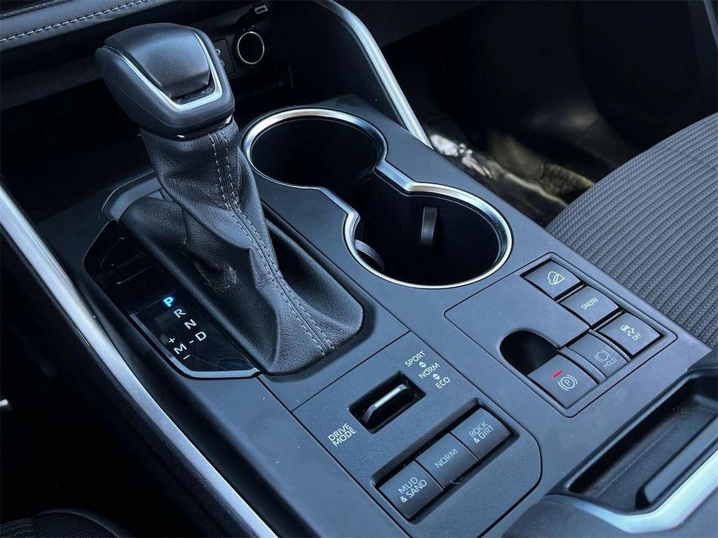 used 2024 Toyota Highlander car, priced at $34,480