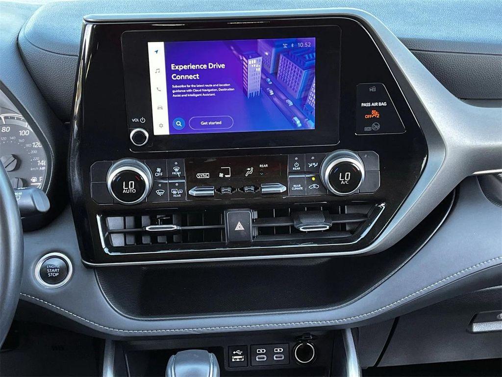 used 2024 Toyota Highlander car, priced at $34,480