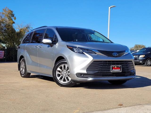 used 2022 Toyota Sienna car, priced at $36,941