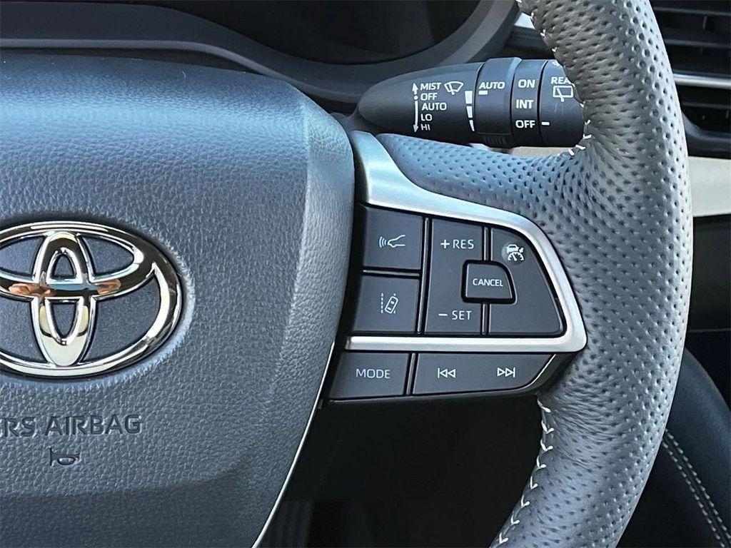 used 2025 Toyota Sienna car, priced at $59,995