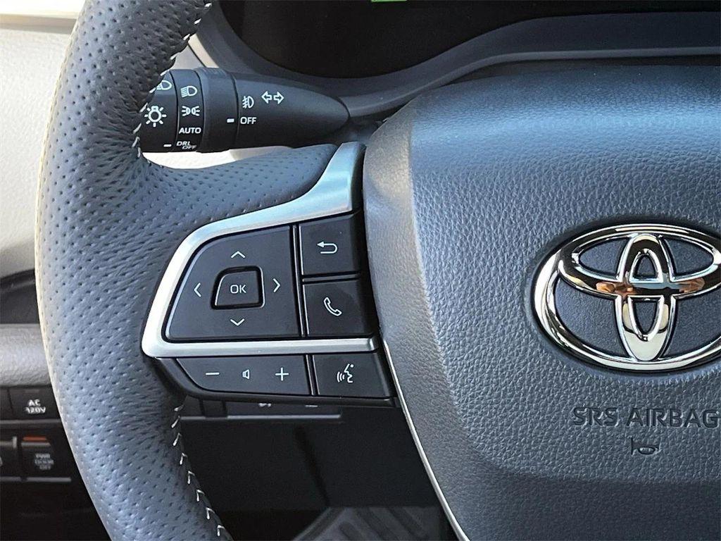 used 2025 Toyota Sienna car, priced at $59,995