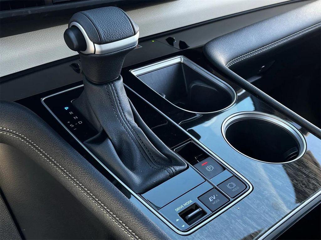 used 2025 Toyota Sienna car, priced at $59,995