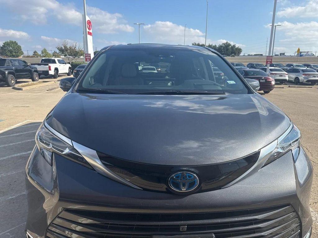 used 2025 Toyota Sienna car, priced at $59,995