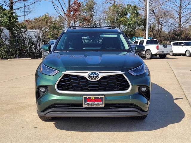 used 2024 Toyota Highlander car, priced at $40,793