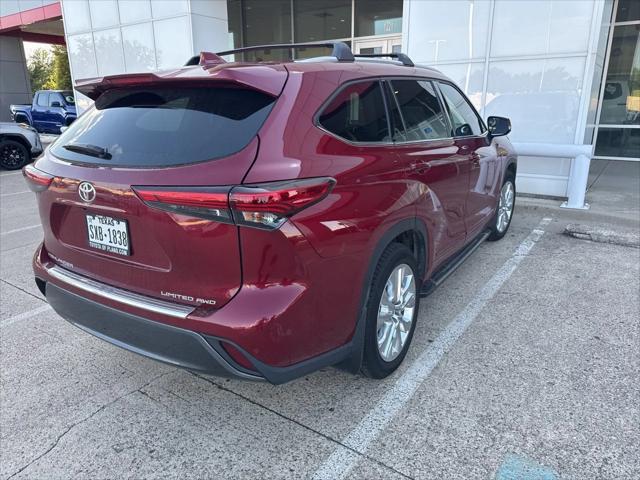 used 2020 Toyota Highlander car, priced at $36,998