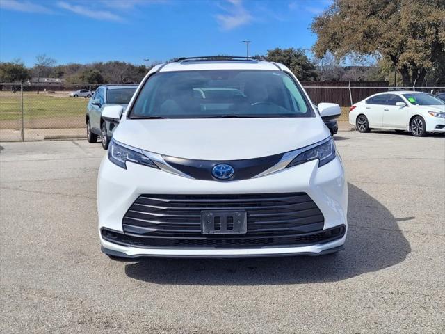 used 2022 Toyota Sienna car, priced at $29,525