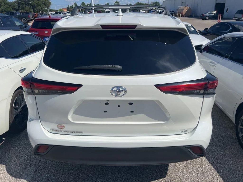 used 2021 Toyota Highlander car