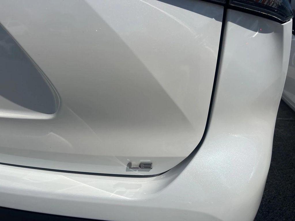 used 2021 Toyota Highlander car
