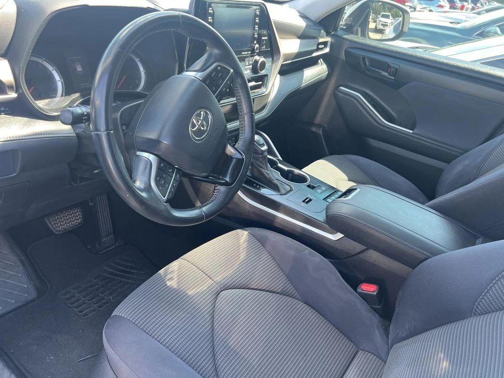 used 2021 Toyota Highlander car